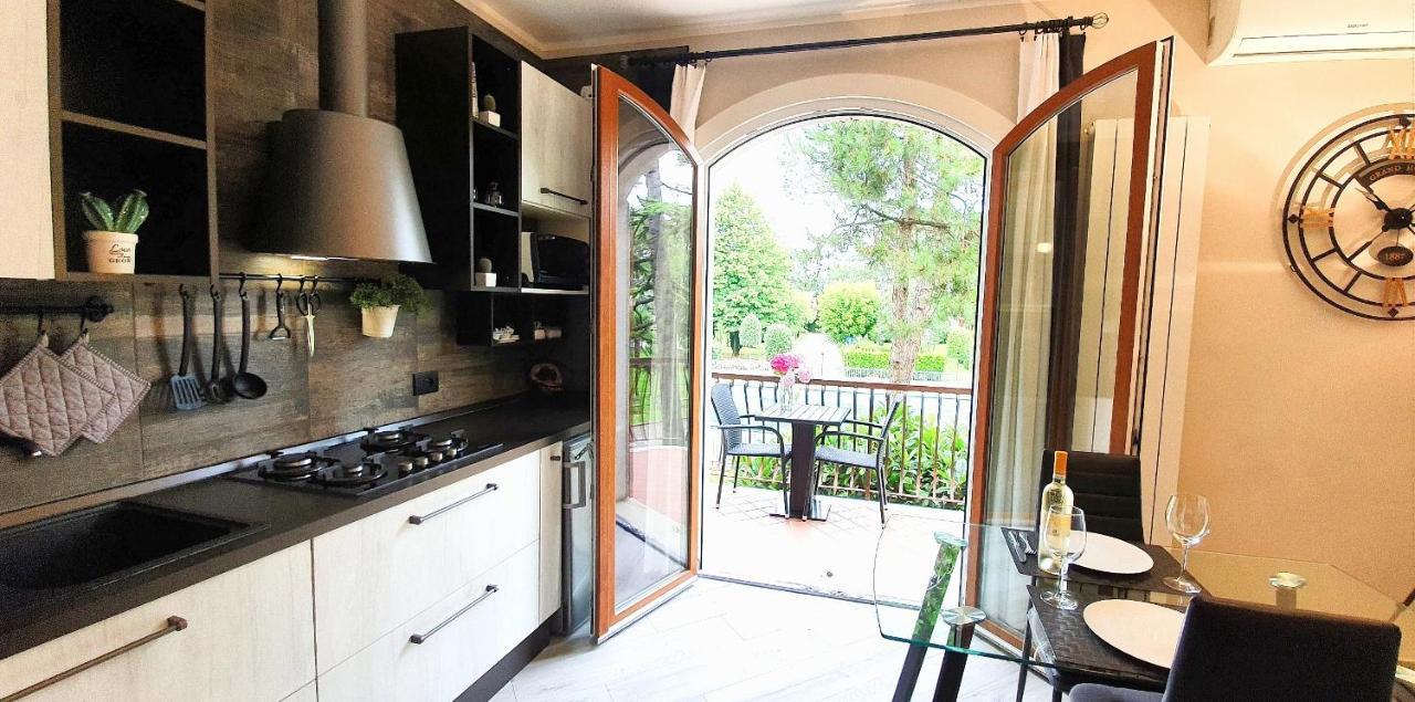 Solegardarelax - Peschiera Del Garda Apartment Екстериор снимка