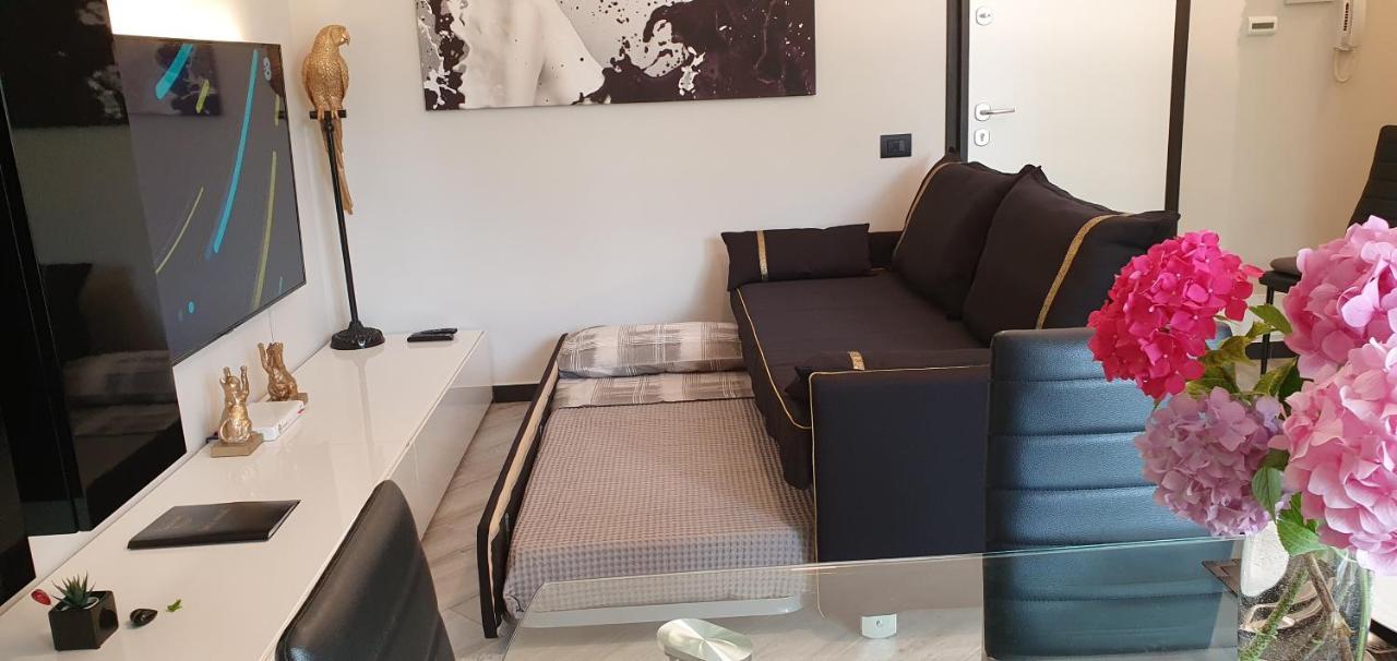 Solegardarelax - Peschiera Del Garda Apartment Екстериор снимка