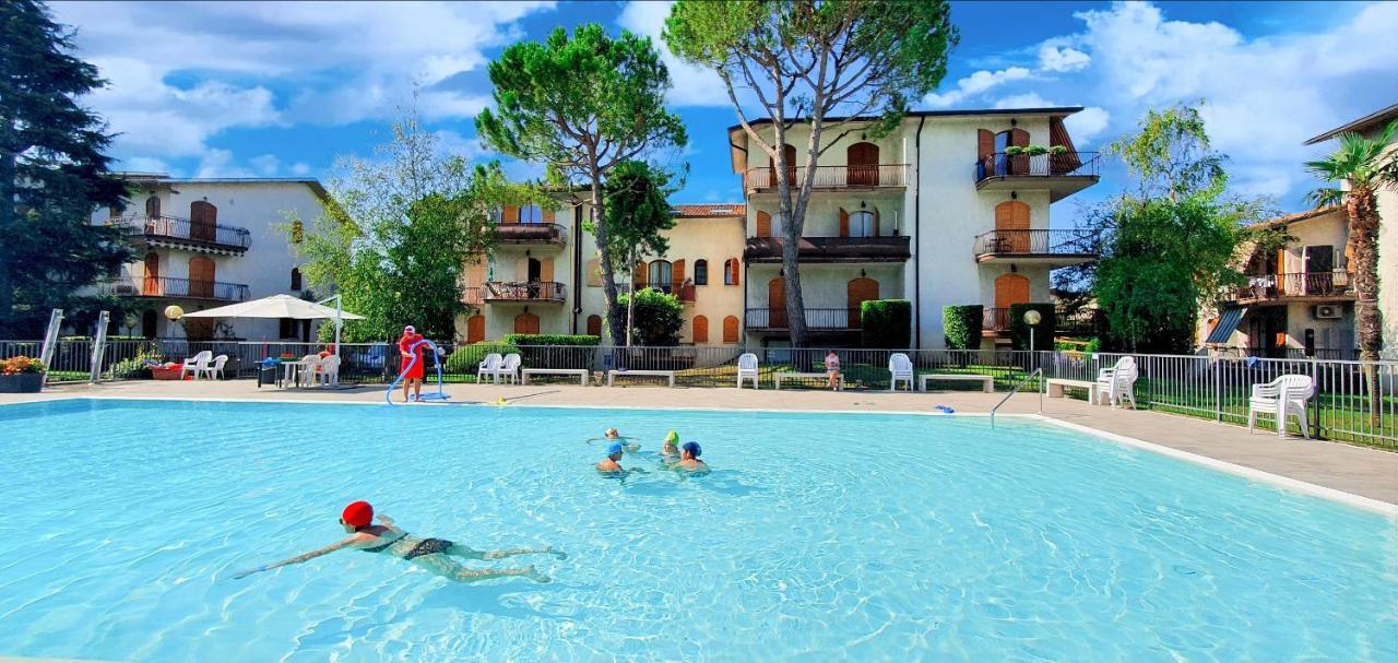 Solegardarelax - Peschiera Del Garda Apartment Екстериор снимка